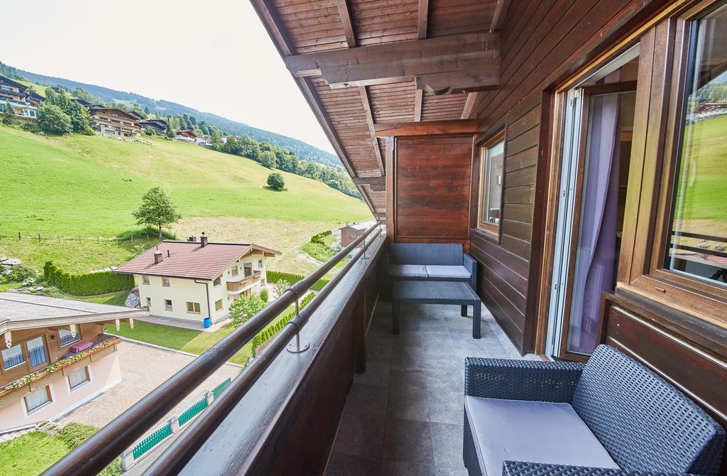Appartement Bella Vista ซาลบาคฮินเทอร์เกลมม์ ภายนอก รูปภาพ
